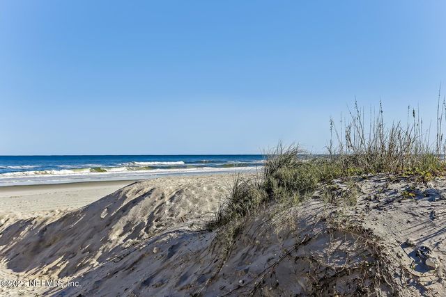 108 LAGUNA VILLA Boulevard D25, Jacksonville Beach, FL 32250