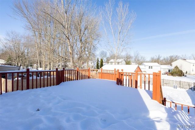 39 Greengage Circle, Amherst, NY 14051