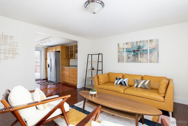 39 Greengage Circle, Amherst, NY 14051