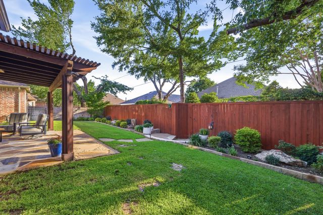 7013 Cherrybark Lane, North Richland Hills, TX 76182