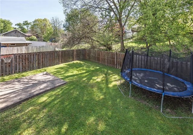 70 E Katherine Ave, City Of Washington, PA 15301