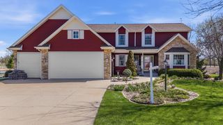 861 Summer Creek ROAD, Oconomowoc, WI 53066