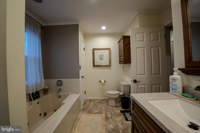 621 MOORE BLVD, Clayton, NJ 08312