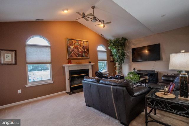 621 MOORE BLVD, Clayton, NJ 08312
