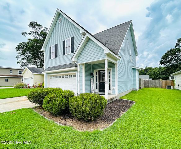 105 Trenton Street, Richlands, NC 28574