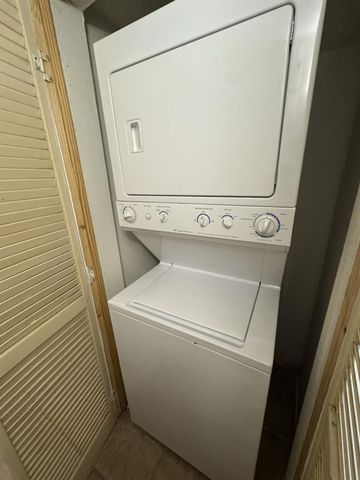 13002 Leader Street 905, Houston, TX 77072