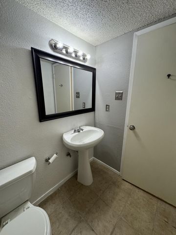 13002 Leader Street 905, Houston, TX 77072