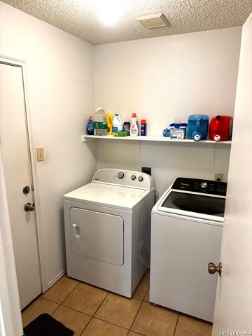 9823 Alisa Brooke, San Antonio, TX 78254