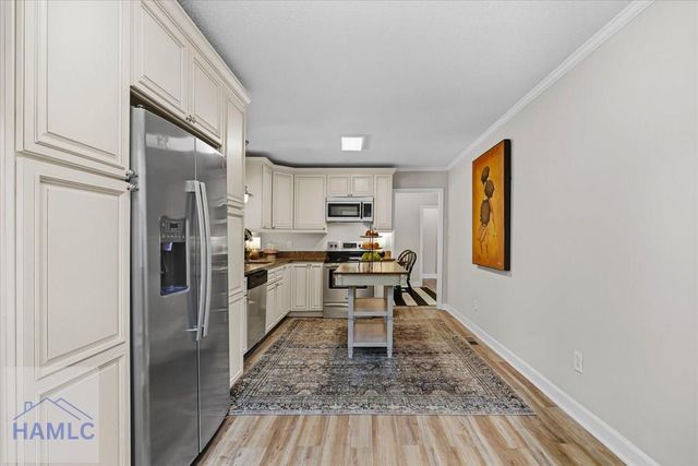 214 Brandywine Road, Savannah, GA 31405