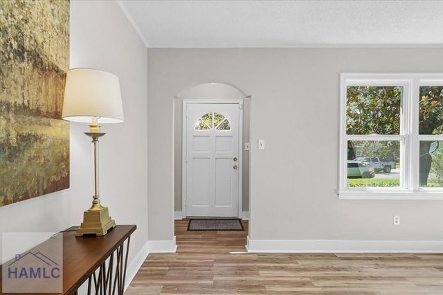 214 Brandywine Road, Savannah, GA 31405