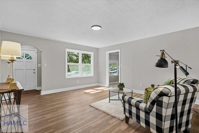 214 Brandywine Road, Savannah, GA 31405