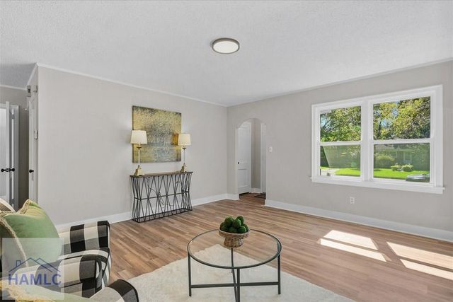 214 Brandywine Road, Savannah, GA 31405