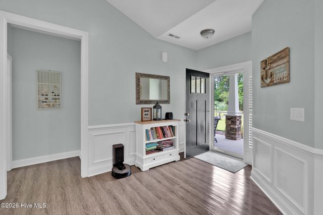 693 Dan Owen Drive, Hampstead, NC 28443