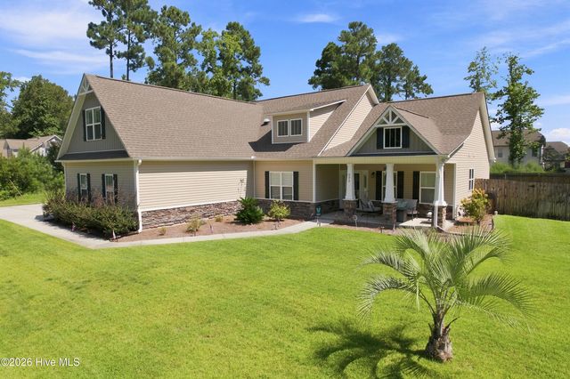 693 Dan Owen Drive, Hampstead, NC 28443