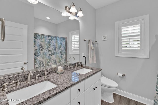 693 Dan Owen Drive, Hampstead, NC 28443