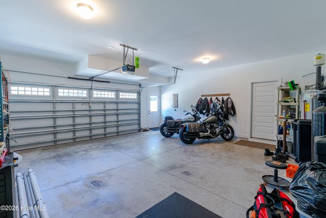 693 Dan Owen Drive, Hampstead, NC 28443