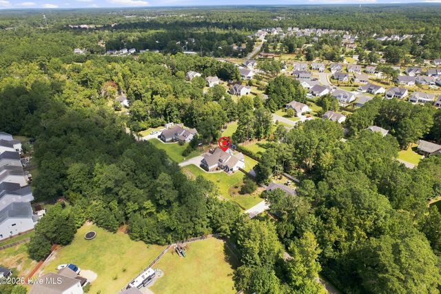 693 Dan Owen Drive, Hampstead, NC 28443