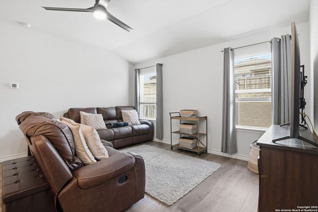 2938 Wentwood, San Antonio, TX 78245