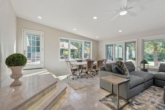 301 22nd Street NW, Austin, MN 55912
