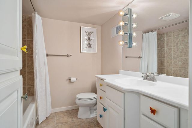301 22nd Street NW, Austin, MN 55912
