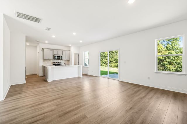 456 Stardust Drive, Lebanon, TN 37087