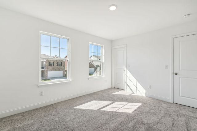 456 Stardust Drive, Lebanon, TN 37087