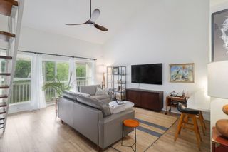 1818 S Lakeshore BLVD 25, Austin, TX 78741