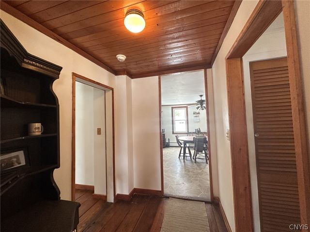 102 Petrie Road, Herkimer, NY 13350