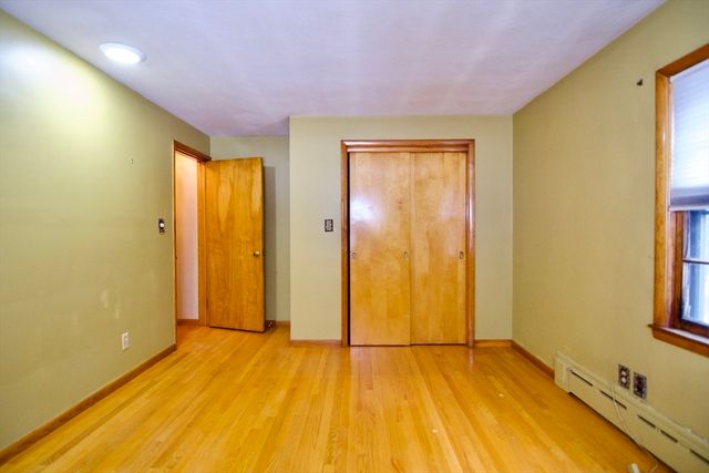 538 Mckinstry Ave, Chicopee, MA 01013