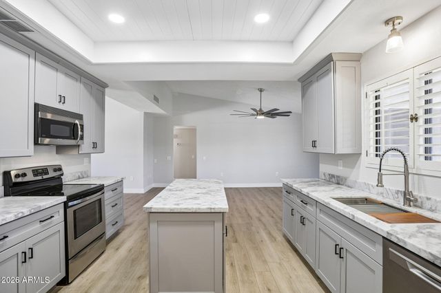 12839 W BLUE BONNET Drive, Sun City West, AZ 85375