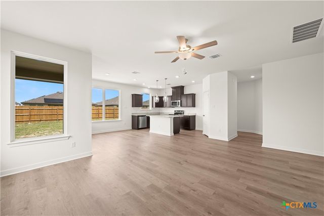 1434 Dowdy Drive, Belton, TX 76513