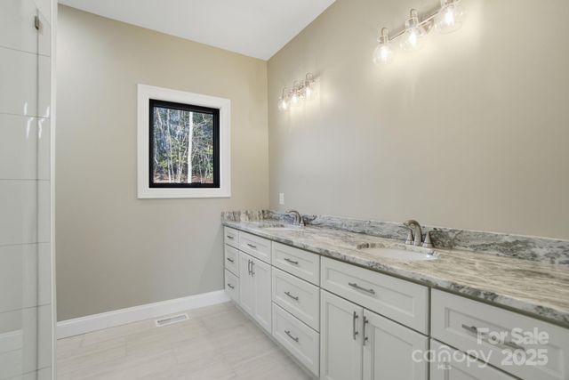 1597 Compass Court 152, Granite Falls, NC 28630