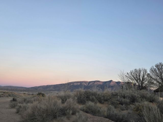 6824 Vatapa Road NE, Rio Rancho, NM 87144