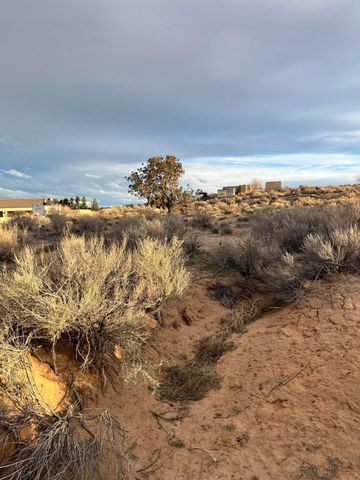 6824 Vatapa Road NE, Rio Rancho, NM 87144