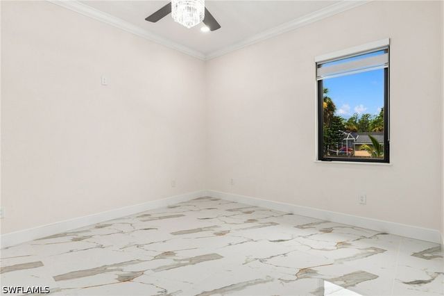 499 Golden Gate BLVD E, Naples, FL 34120