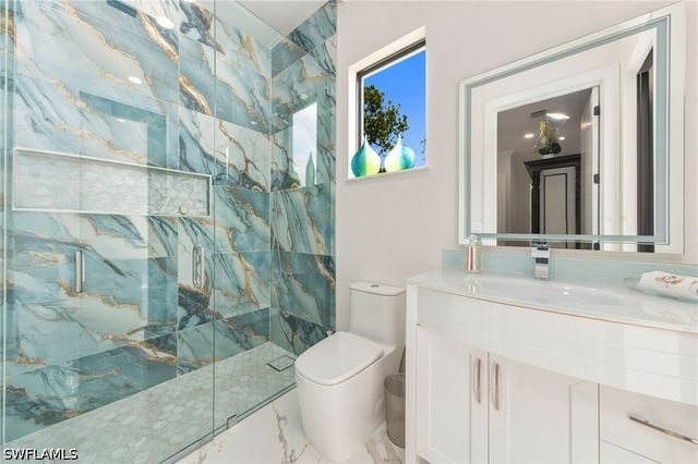 499 Golden Gate BLVD E, Naples, FL 34120