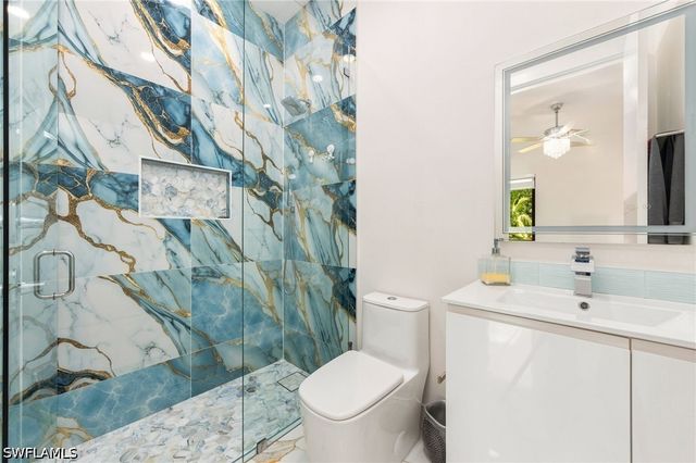 499 Golden Gate BLVD E, Naples, FL 34120