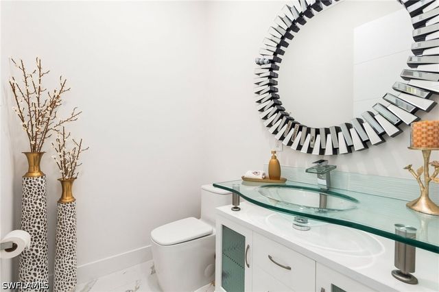 499 Golden Gate BLVD E, Naples, FL 34120