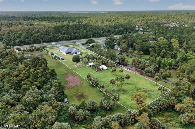 499 Golden Gate BLVD E, Naples, FL 34120