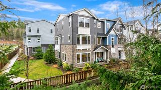 14123 266th Avenue NE #103, Duvall, WA 98019