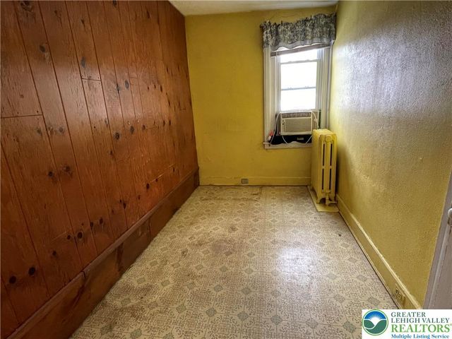 744 Center Street, Bethlehem City, PA 18018