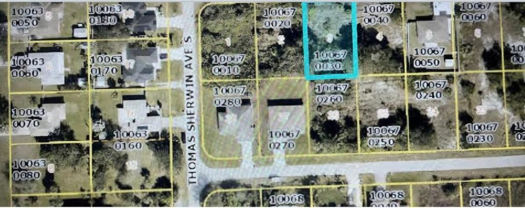 810 E Wolverine Street E, Lehigh Acres, FL 33974