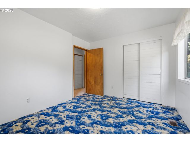 129 NIEMI Rd, Woodland, WA 98674