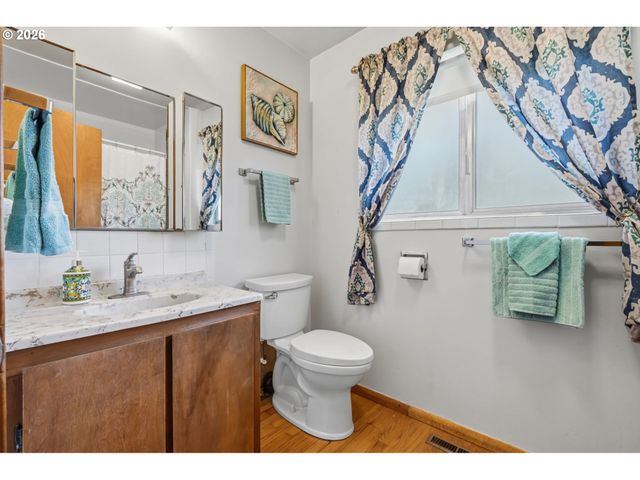 129 NIEMI Rd, Woodland, WA 98674
