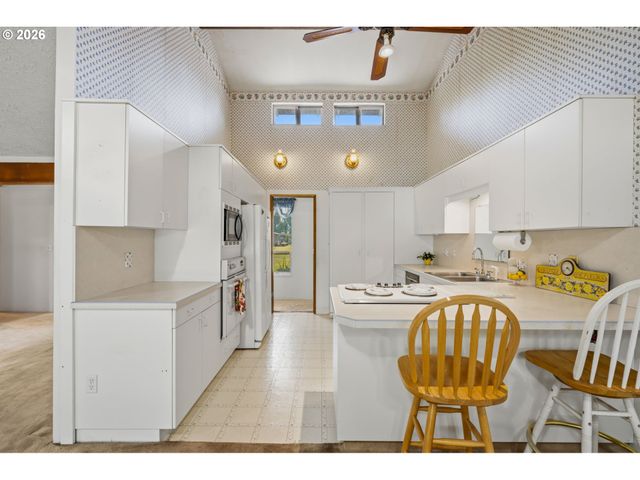 129 NIEMI Rd, Woodland, WA 98674