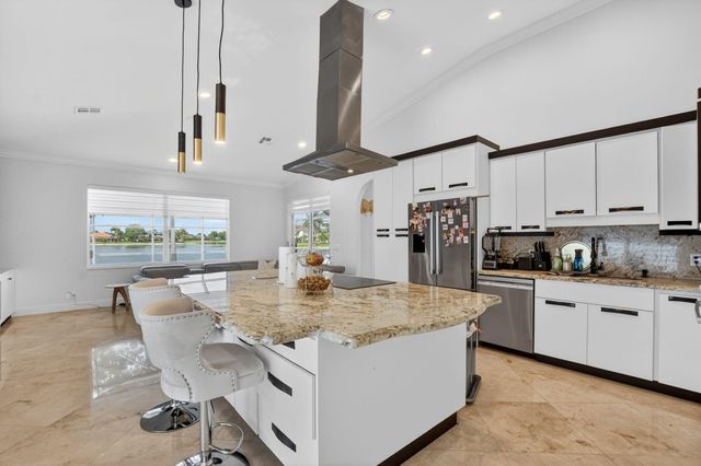 12466 Baywind Court, Boca Raton, FL 33428