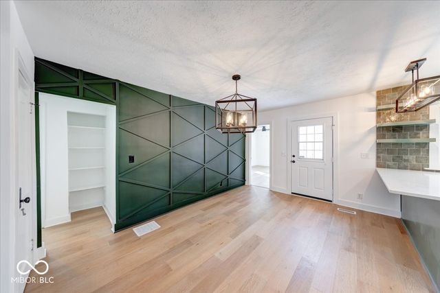 5014 N Kenwood Avenue, Indianapolis, IN 46208