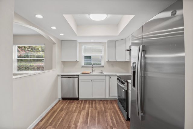 2950 SE Ocean Boulevard 130-4, Stuart, FL 34996