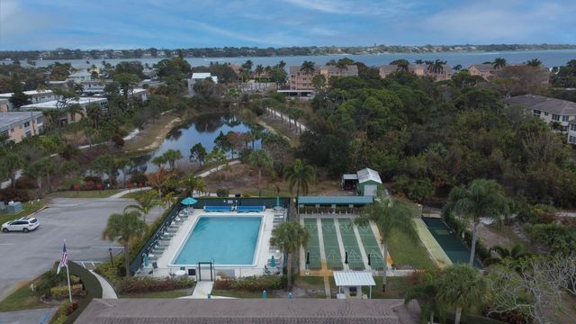 2950 SE Ocean Boulevard 130-4, Stuart, FL 34996