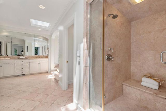 288 Camino Al Lago, Atherton, CA 94027